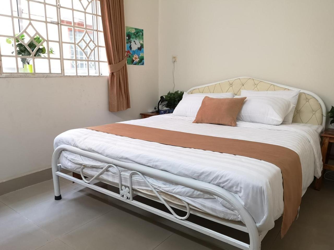 Dutch Hosted B&B, Abc 金边 外观 照片